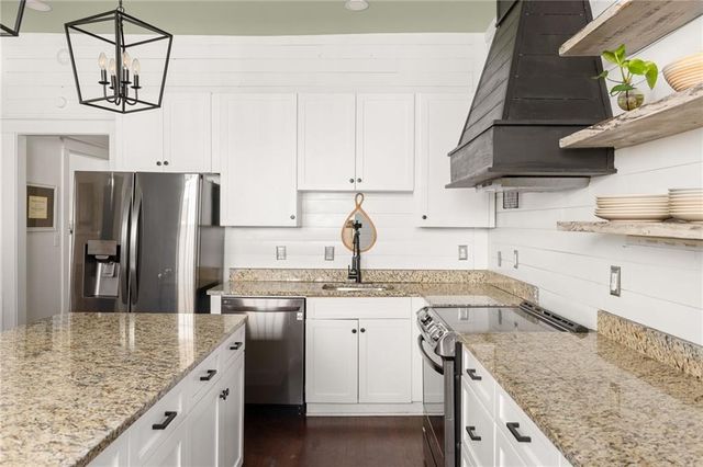 12 Salbide Avenue, Newnan, GA 30263