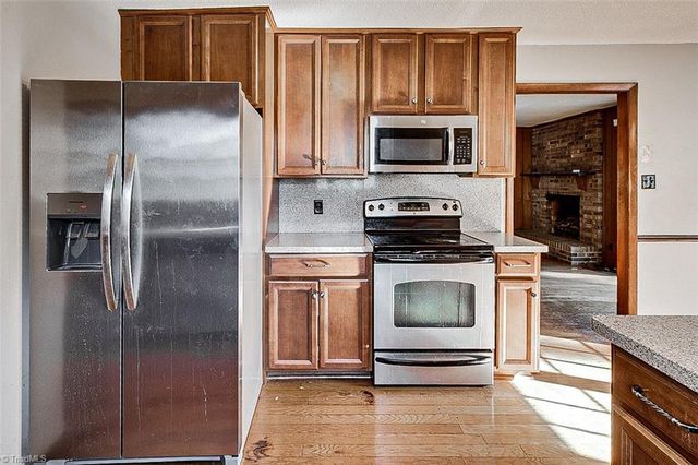 4704 Sweetbriar Road, Greensboro, NC 27455