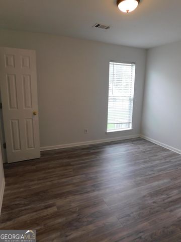 6195 Green Wing Way, Morrow, GA 30260