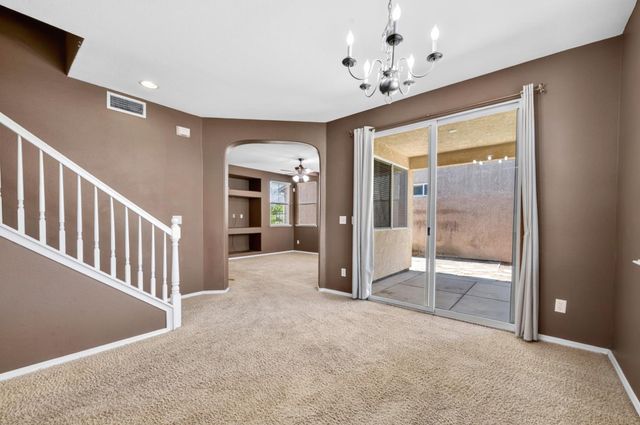 5621 N Citrus Lane, Fresno, CA 93711