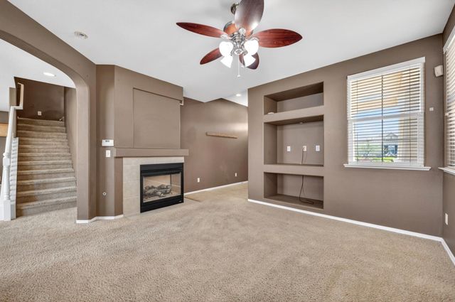 5621 N Citrus Lane, Fresno, CA 93711