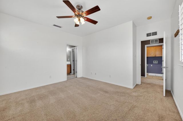 5621 N Citrus Lane, Fresno, CA 93711
