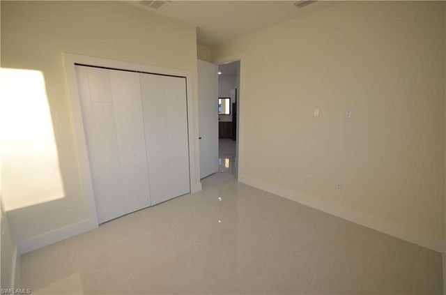 2416 Diplomat PKWY W, Cape Coral, FL 33993