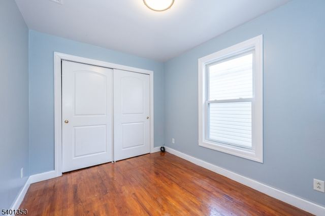 28 Highland St, Paterson City, NJ 07524