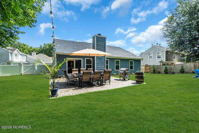 9 Vixen Place, Tinton Falls, NJ 07753