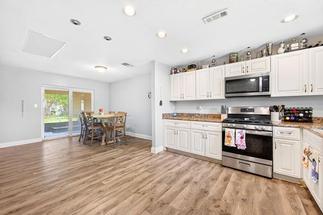 10330 LICORICE WAY, Orlando, FL 32821