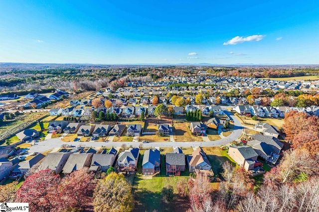 750 Charleston Place, Duncan, SC 29334