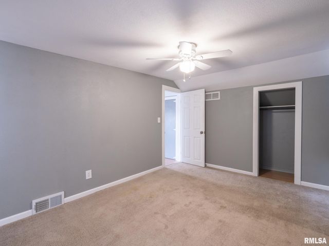 1606 CIRCLE Road, Peoria, IL 61604