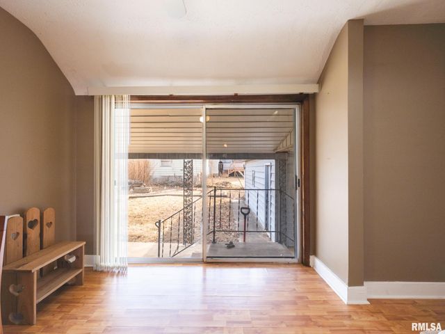 1606 CIRCLE Road, Peoria, IL 61604