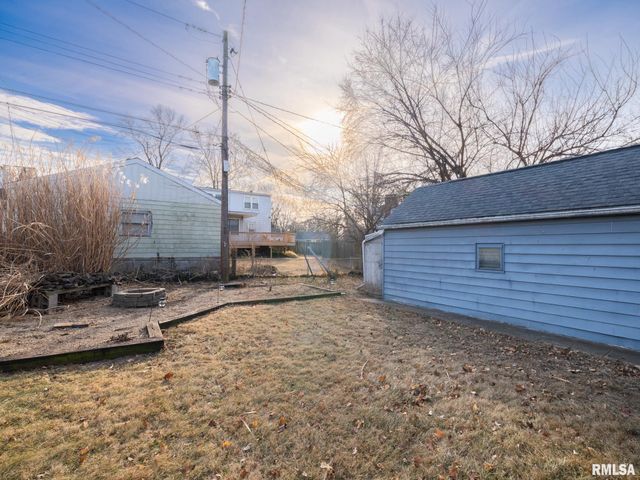 1606 CIRCLE Road, Peoria, IL 61604