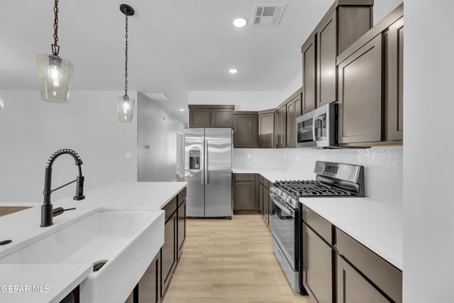 12140 Bahjat Drive, El Paso, TX 79934