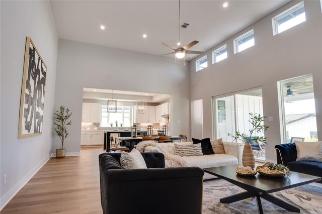 2183 Quiet Stables CIR, Cedar Park, TX 78613