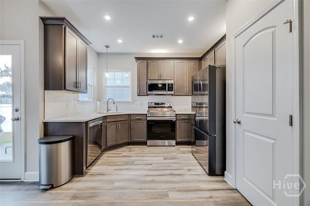 215 James Drive, Richmond Hill, GA 31324