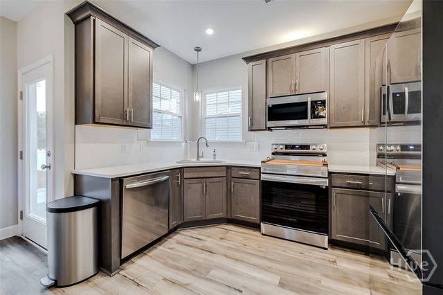 215 James Drive, Richmond Hill, GA 31324