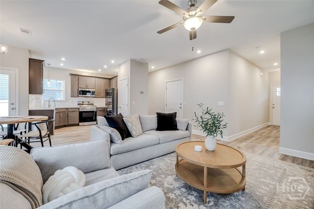 215 James Drive, Richmond Hill, GA 31324