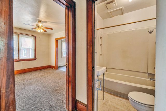 114 W CHURCH ST, Rocky Mount, VA 24151