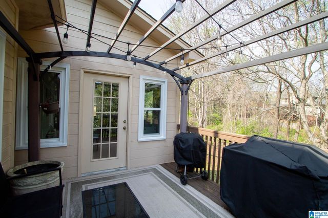 405 STILL OAKS CIRCLE, Trussville, AL 35173