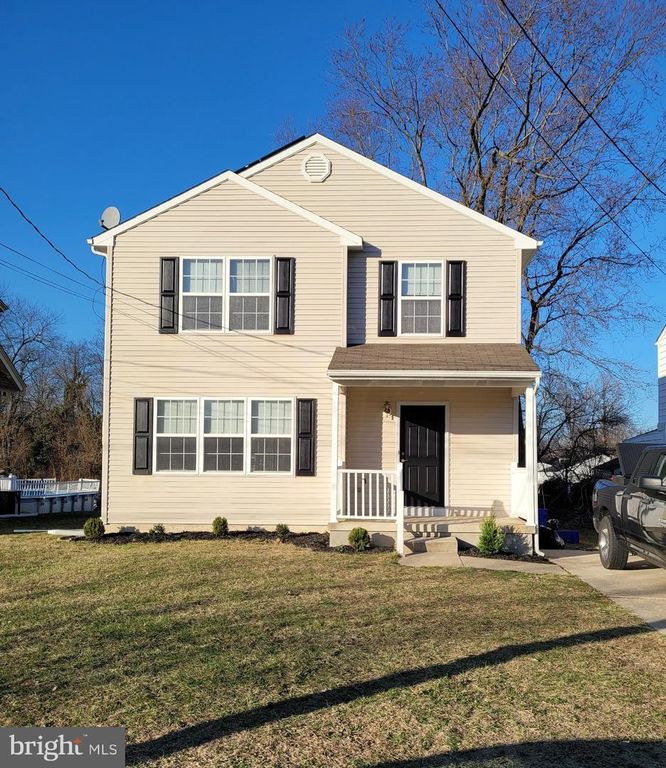 Image 1 of property listing at 817 GREEN AVE, Mount Ephraim, NJ 08059