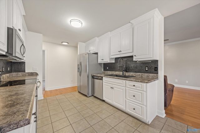 16379 Mooresville Road, Athens, AL 35613