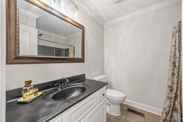 16379 Mooresville Road, Athens, AL 35613