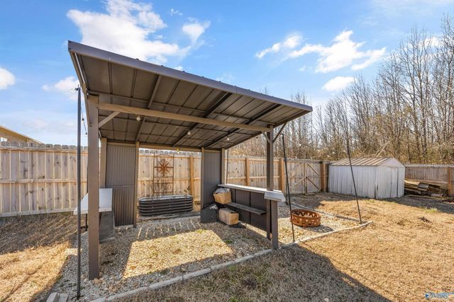 16379 Mooresville Road, Athens, AL 35613