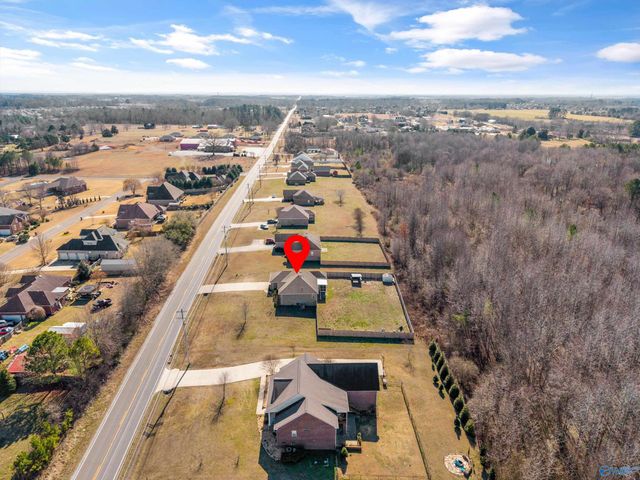 16379 Mooresville Road, Athens, AL 35613