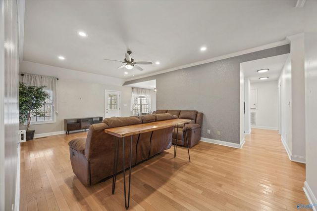 16379 Mooresville Road, Athens, AL 35613