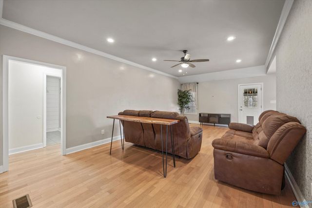 16379 Mooresville Road, Athens, AL 35613