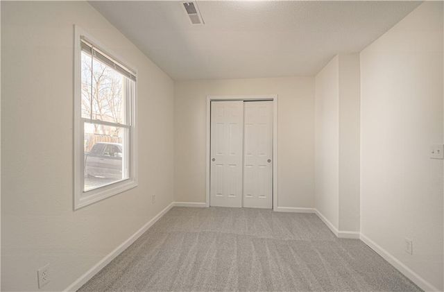 231 Springdale Avenue, Bonner Springs, KS 66012