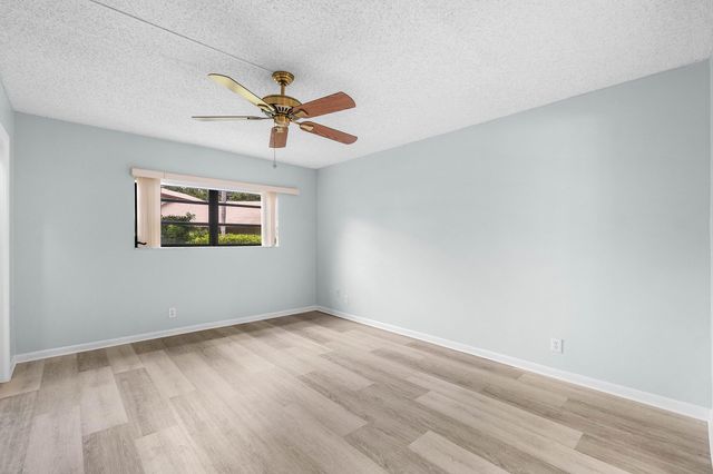 1779 NE 39th Court 1106, Pompano Beach, FL 33064