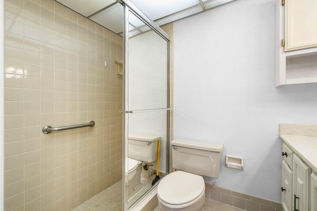 1779 NE 39th Court 1106, Pompano Beach, FL 33064