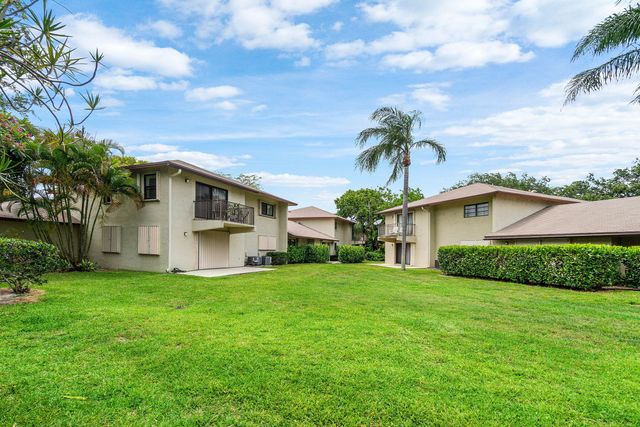 1779 NE 39th Court 1106, Pompano Beach, FL 33064