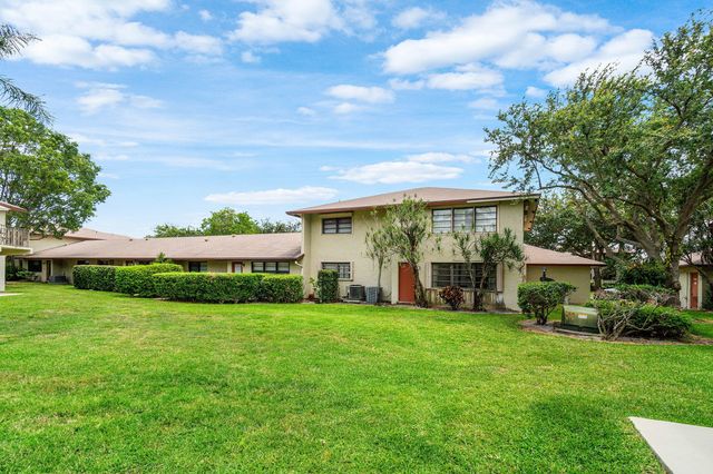 1779 NE 39th Court 1106, Pompano Beach, FL 33064
