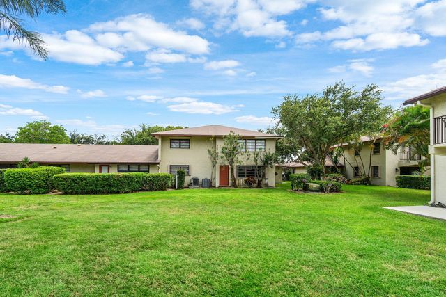 1779 NE 39th Court 1106, Pompano Beach, FL 33064