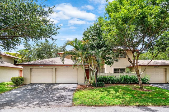 1779 NE 39th Court 1106, Pompano Beach, FL 33064