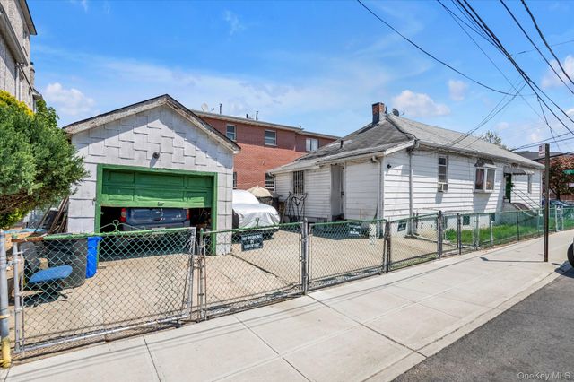 77-01 45th Avenue, Flushing, NY 11373