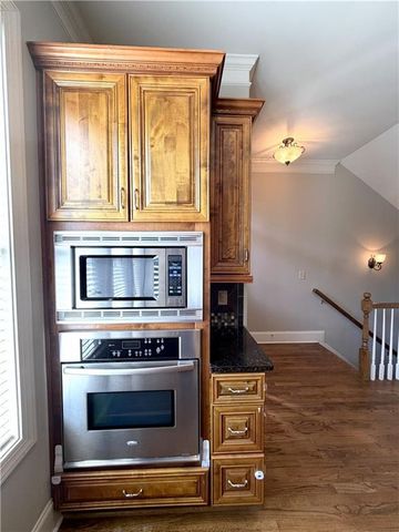 3026 Eltham Place, Decatur, GA 30033