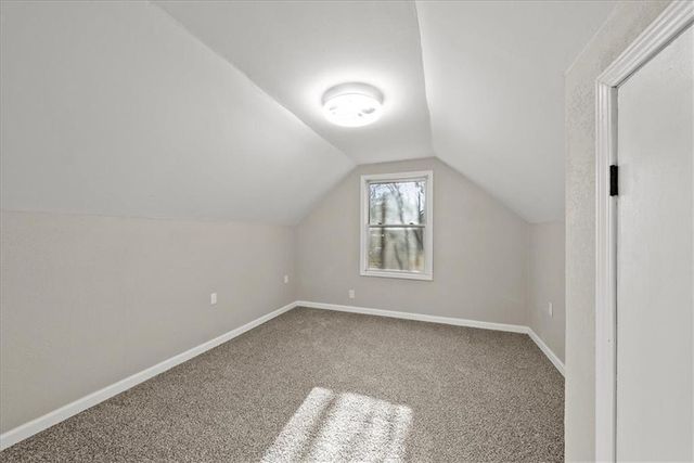 7504 E 49th Street, Kansas City, MO 64129