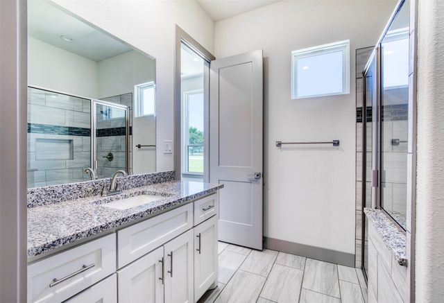 1333 Canyon Lake Road, Wills Point, TX 75169