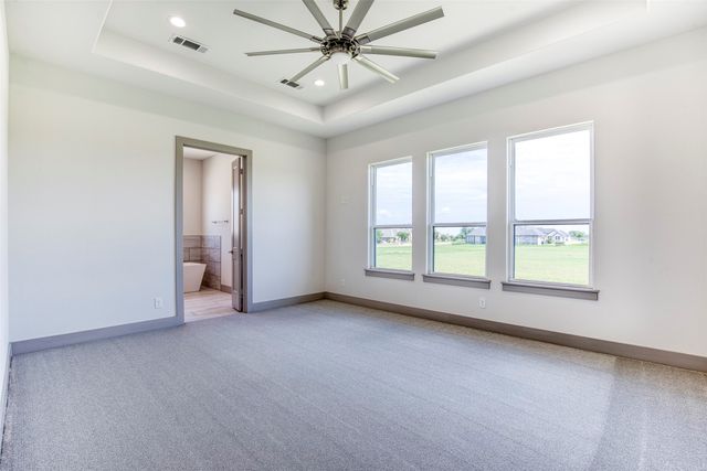 1333 Canyon Lake Road, Wills Point, TX 75169