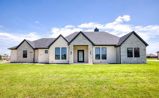 1333 Canyon Lake Road, Wills Point, TX 75169