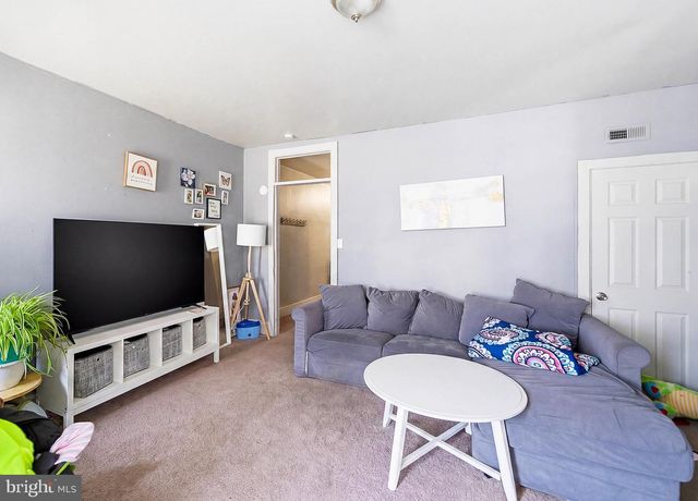 408 W AIRY ST, Norristown, PA 19401