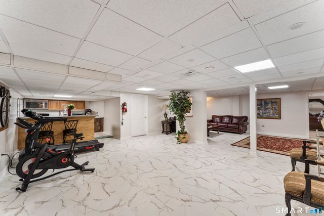 25 Peria Drive, Rocky Hill, CT 06067