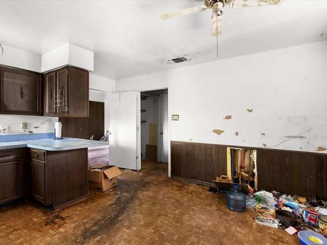 801 E Timberview Lane, Arlington, TX 76014