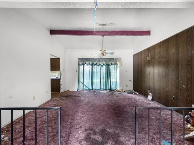 801 E Timberview Lane, Arlington, TX 76014