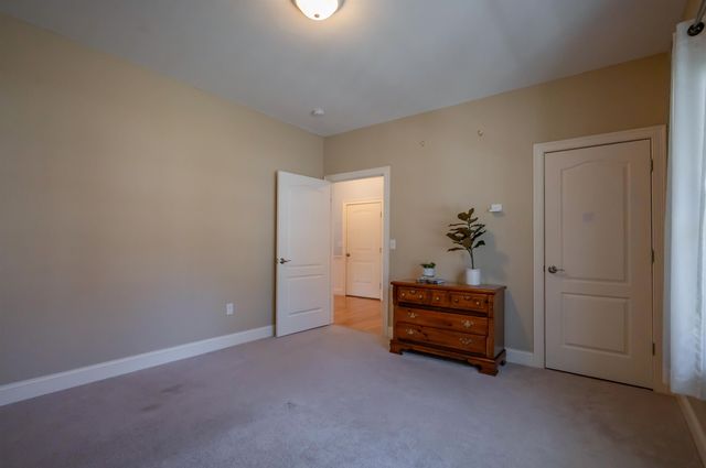 12 Torrey Pines Circle, Plaistow, NH 03865