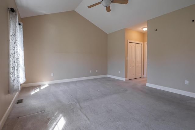 12 Torrey Pines Circle, Plaistow, NH 03865