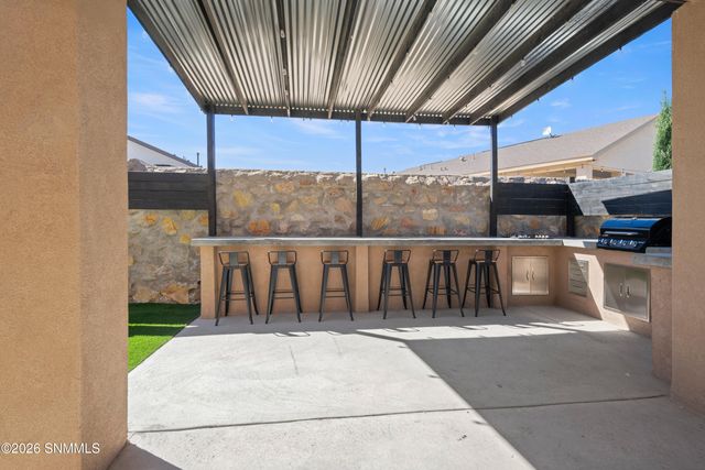 621 La Entrada Circle, Sunland Park, NM 88063