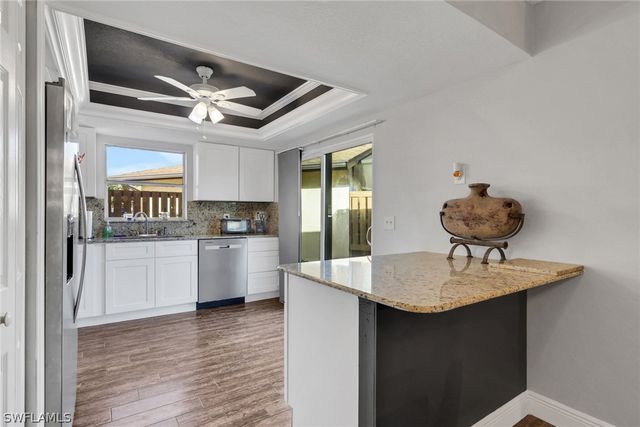 6436 Royal Woods DR, Fort Myers, FL 33908