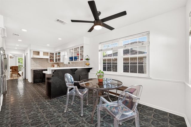 5210 Lodge Creek, Houston, TX 77066